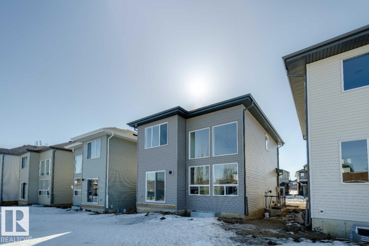 1519 Grant Way, Edmonton, AB - Outdoor With Exterior