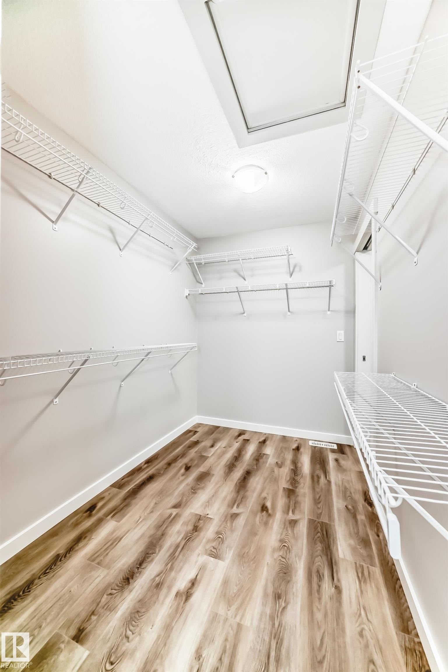 Edmonton, AB - Indoor With Storage