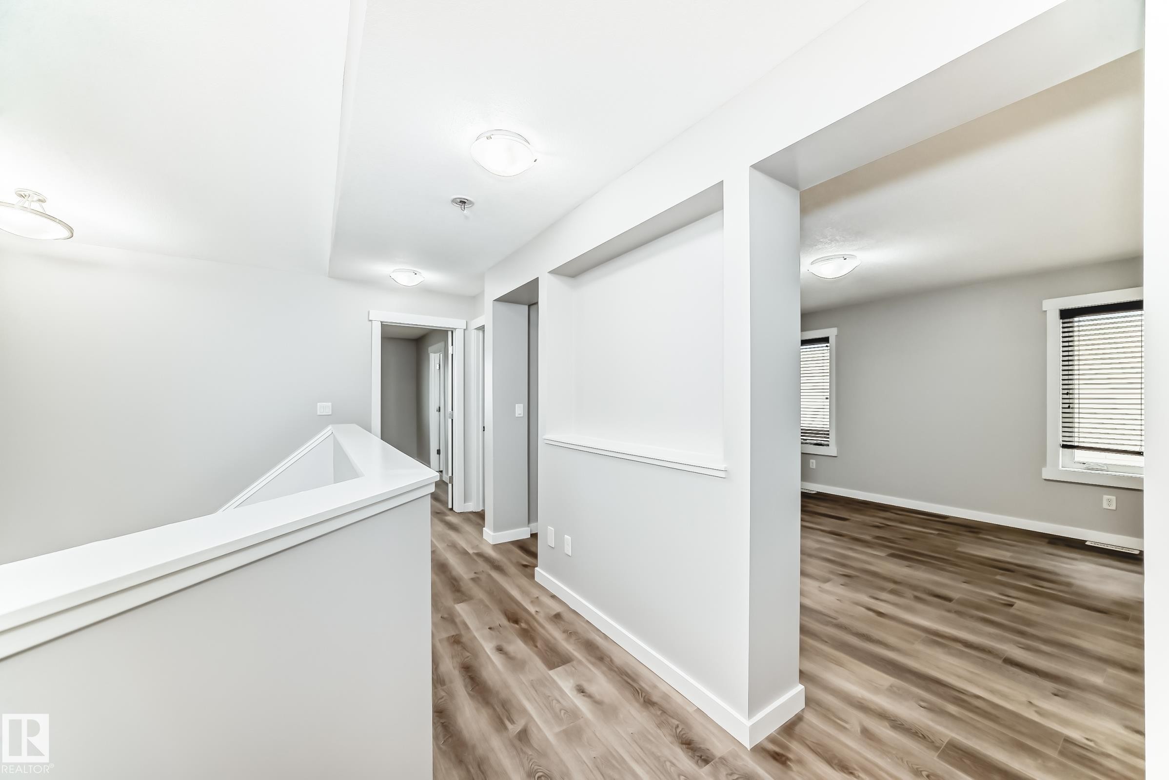 Edmonton, AB - Indoor Photo Showing Other Room