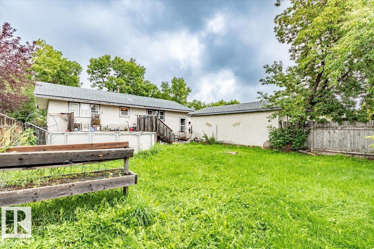 5116 52 St, Warburg, AB - Outdoor With Deck Patio Veranda With Backyard