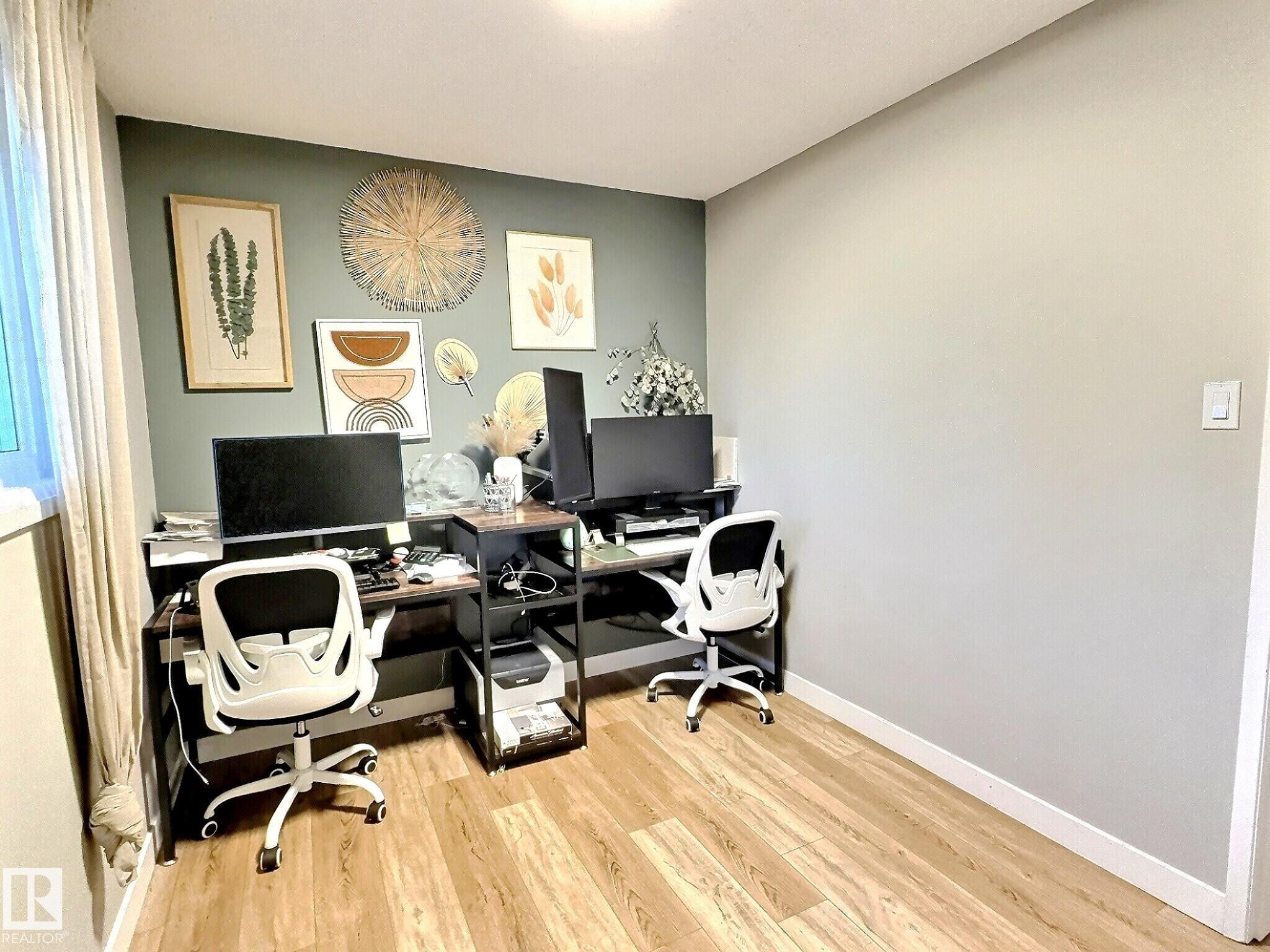 17119 82 Avenue, Edmonton, AB - Indoor Photo Showing Office