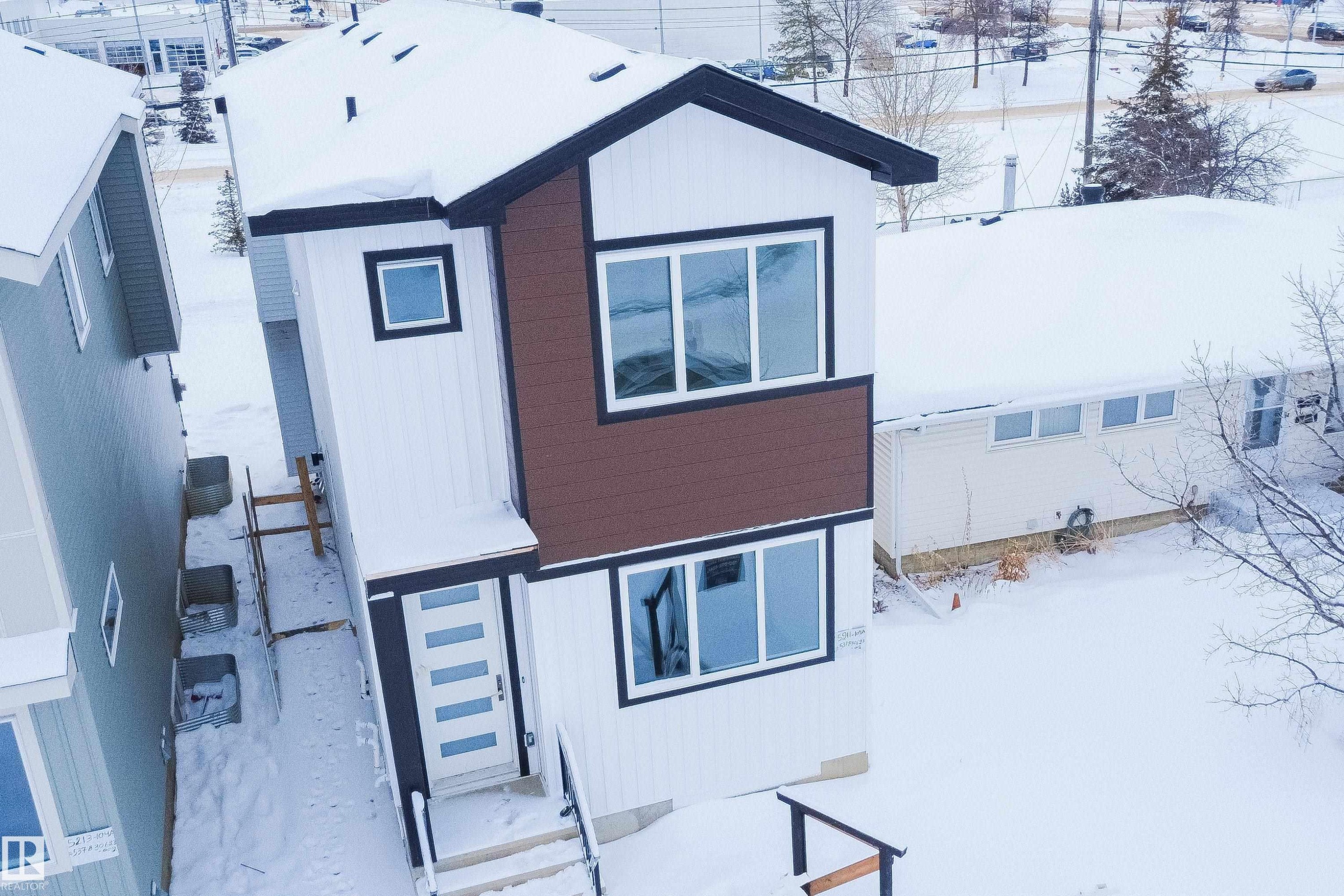 5211 104A Street Nw, Edmonton, AB - Outdoor With Exterior