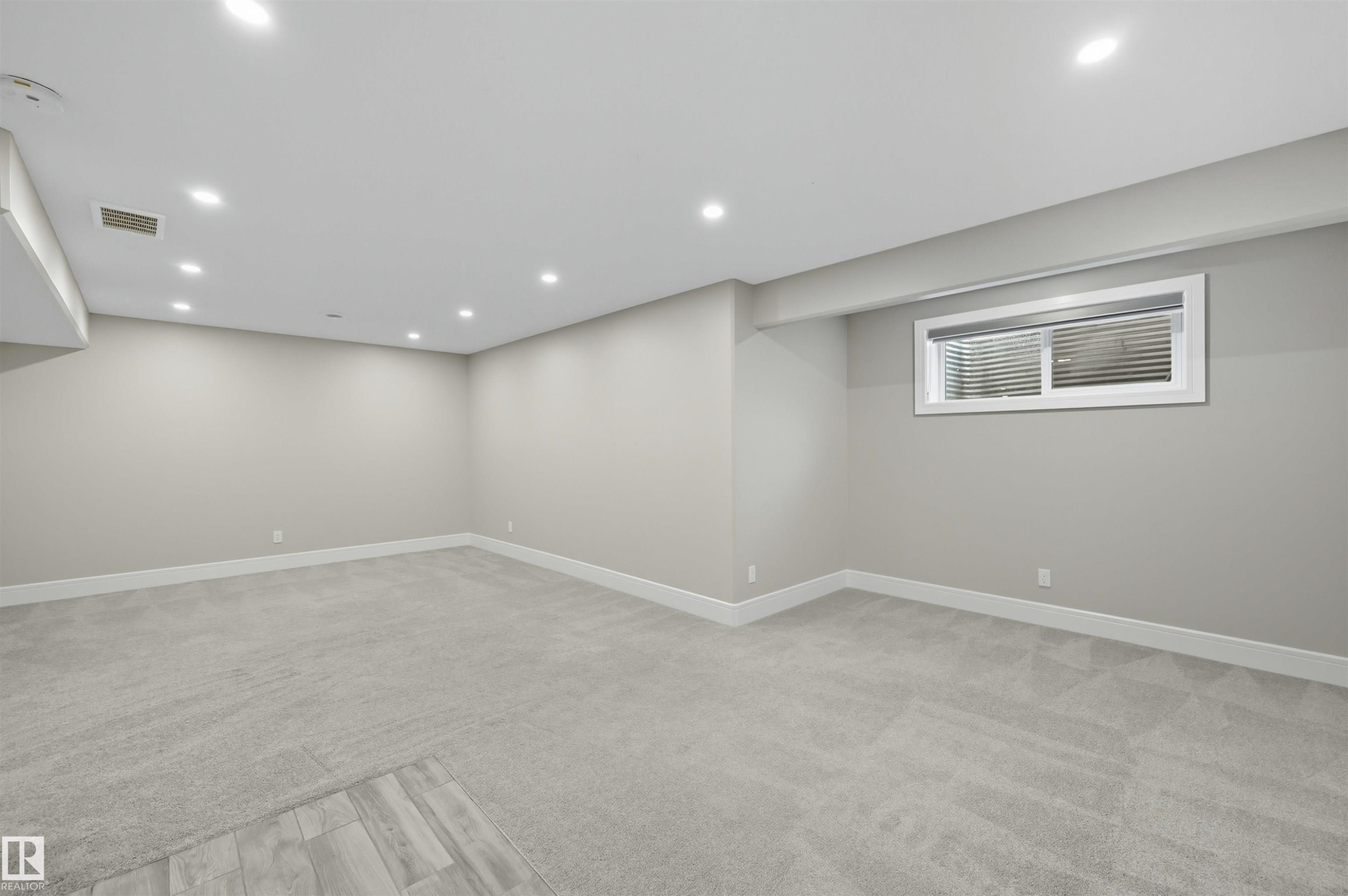 7122 Armour Link, Edmonton, AB - Indoor