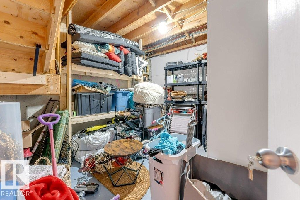 18010 96 Ave, Edmonton, AB - Indoor