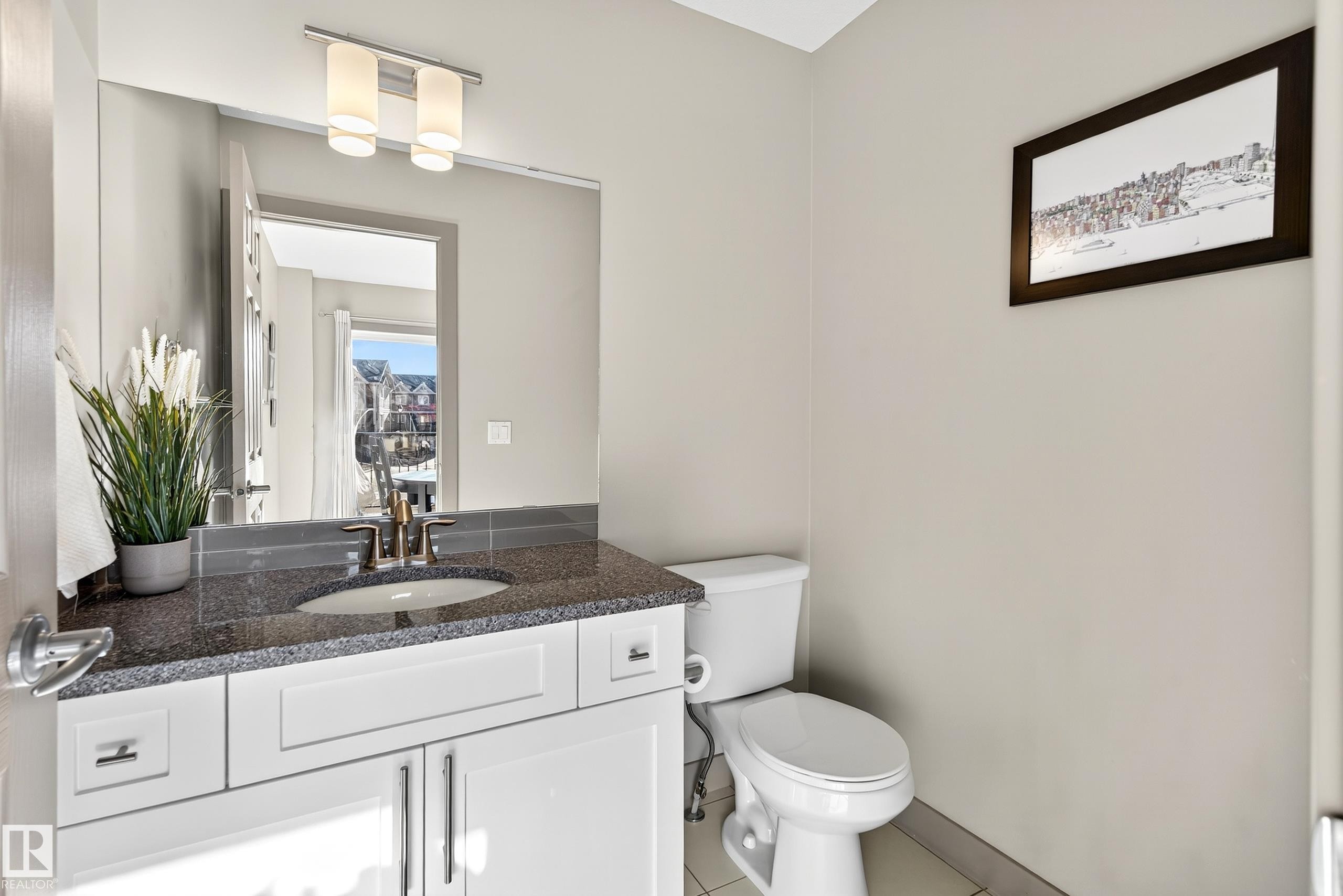 6 1150 Winderemere Way, Edmonton, AB - Indoor Photo Showing Bathroom
