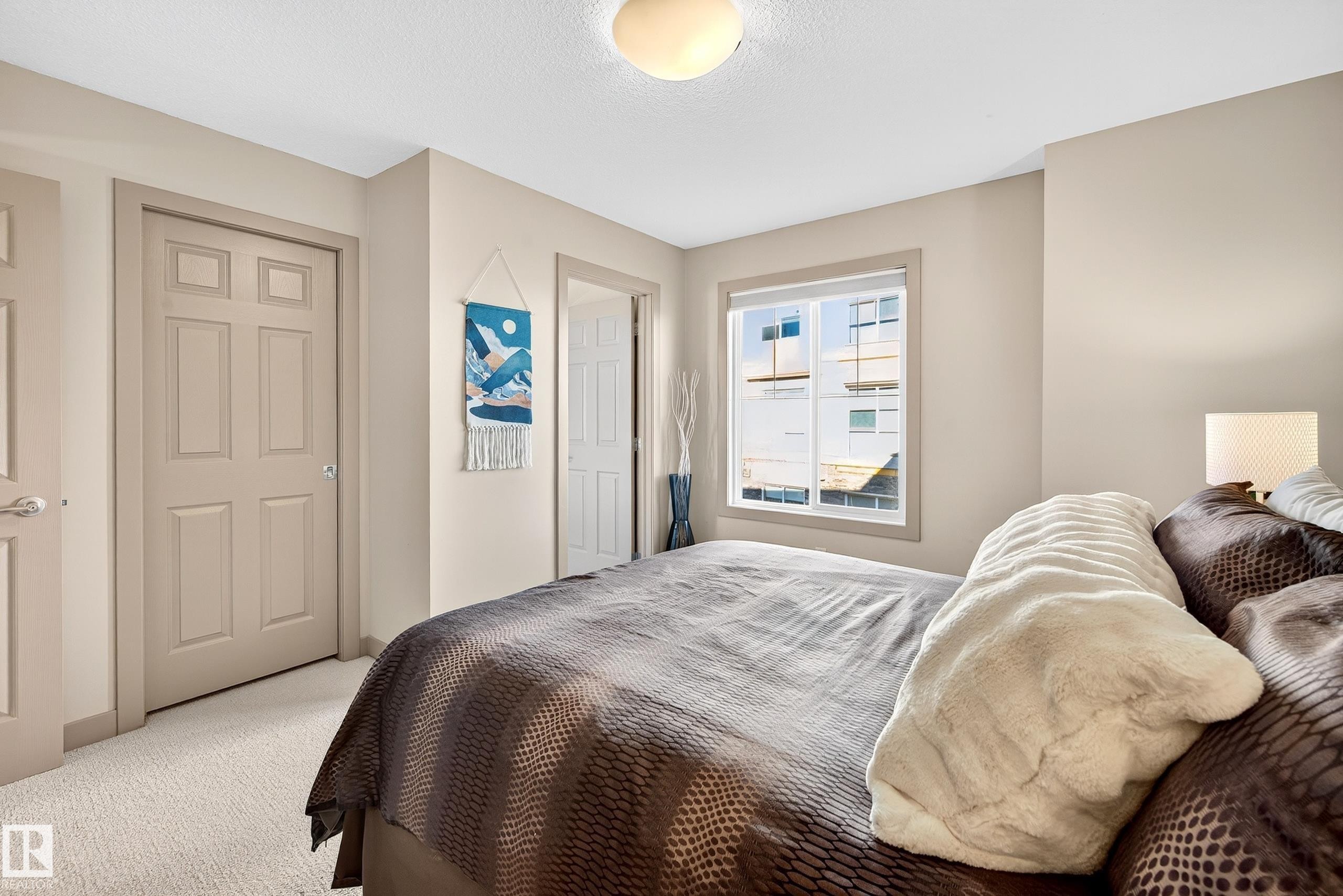 6 1150 Winderemere Way, Edmonton, AB - Indoor Photo Showing Bedroom