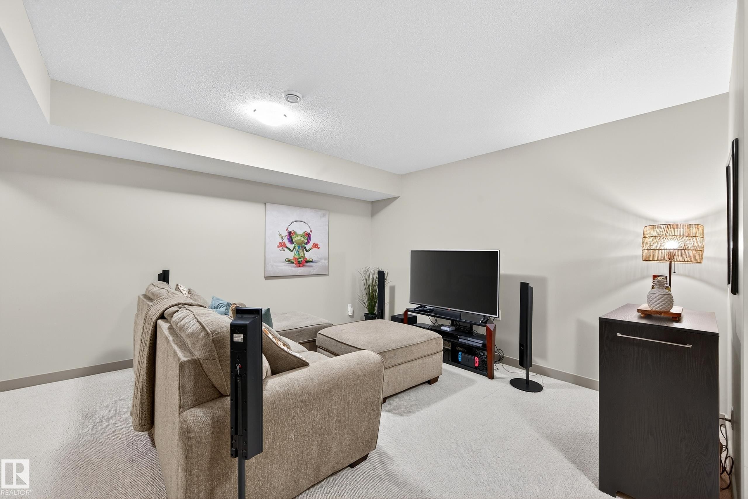 6 1150 Winderemere Way, Edmonton, AB - Indoor