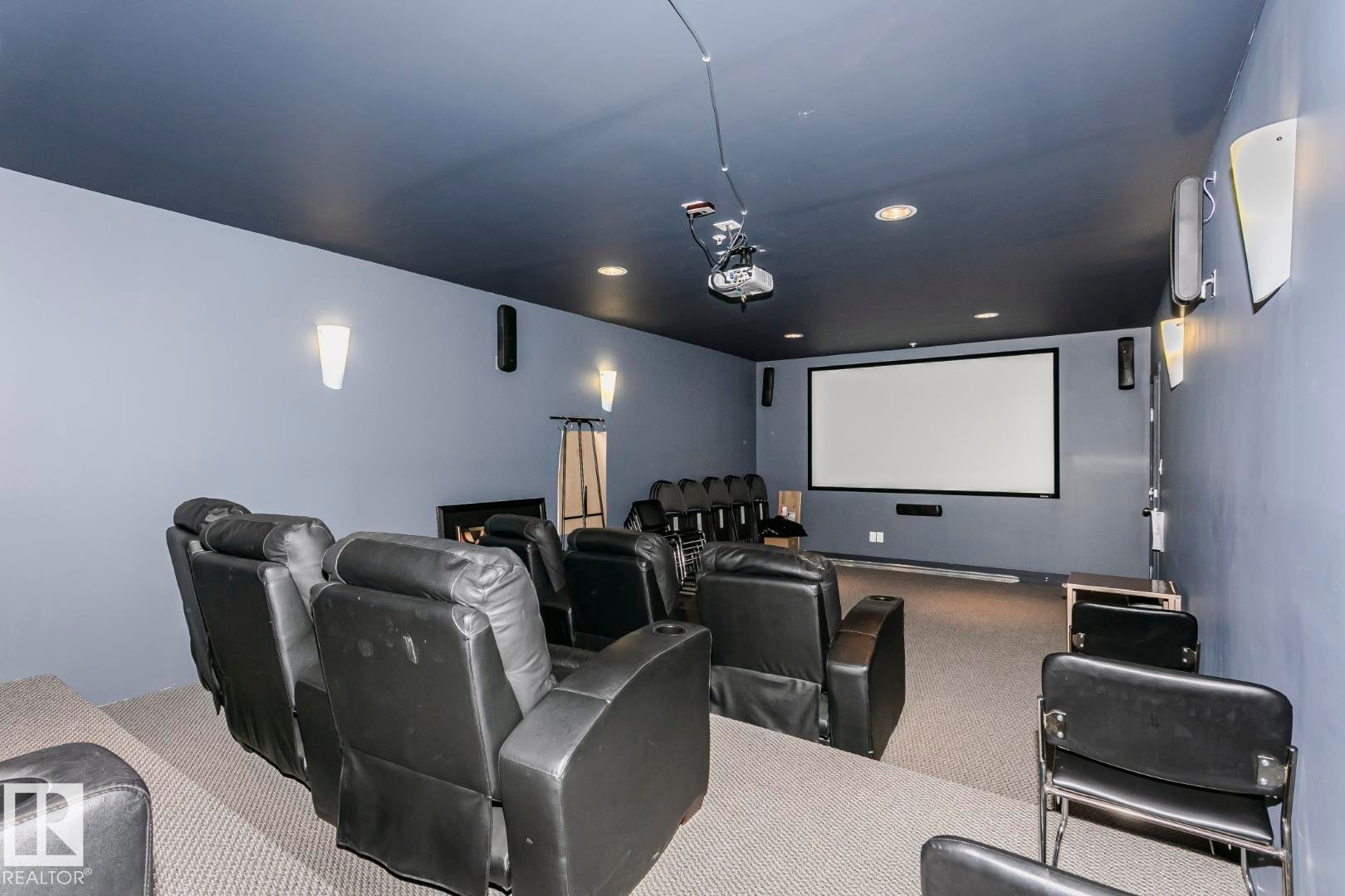 113 16035 132 Street, Edmonton, AB - Indoor