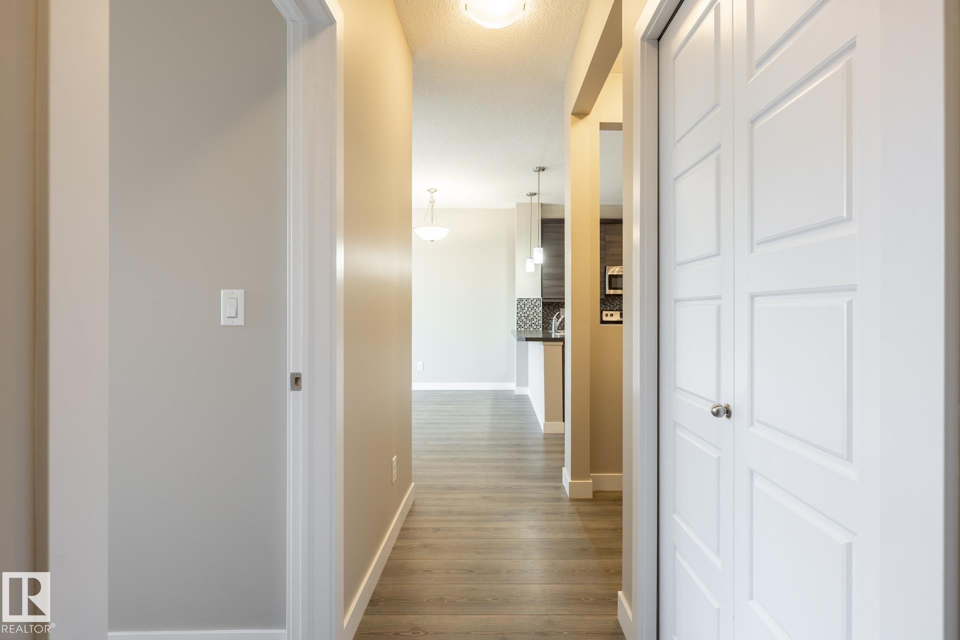 203 2590 Anderson Way, Edmonton, AB - Indoor Photo Showing Other Room