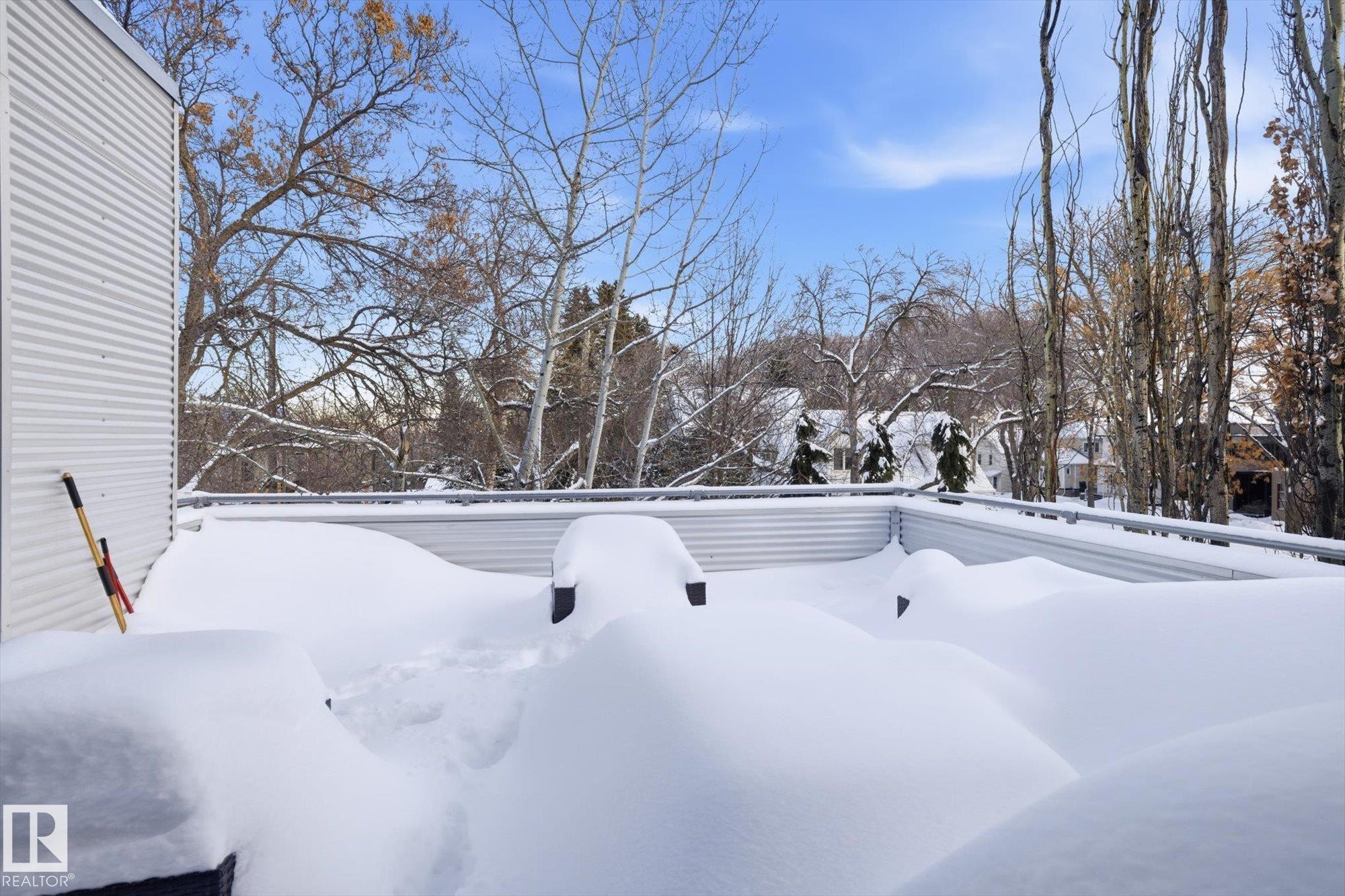 View of yard covered in snow - 9012 98 Street, Edmonton, AB - Outdoor With View