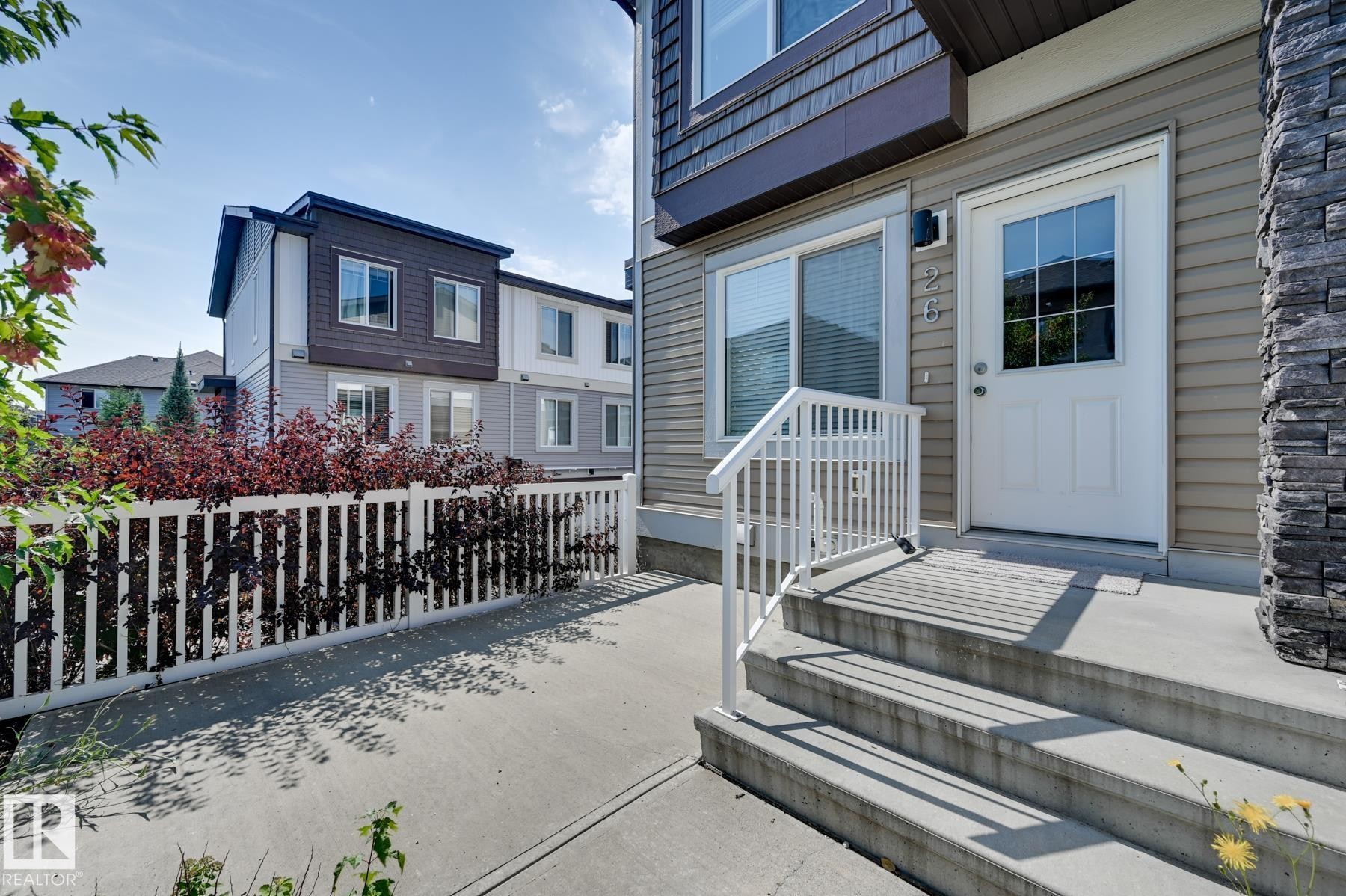 26 2215 24 Street, Edmonton, AB - Outdoor