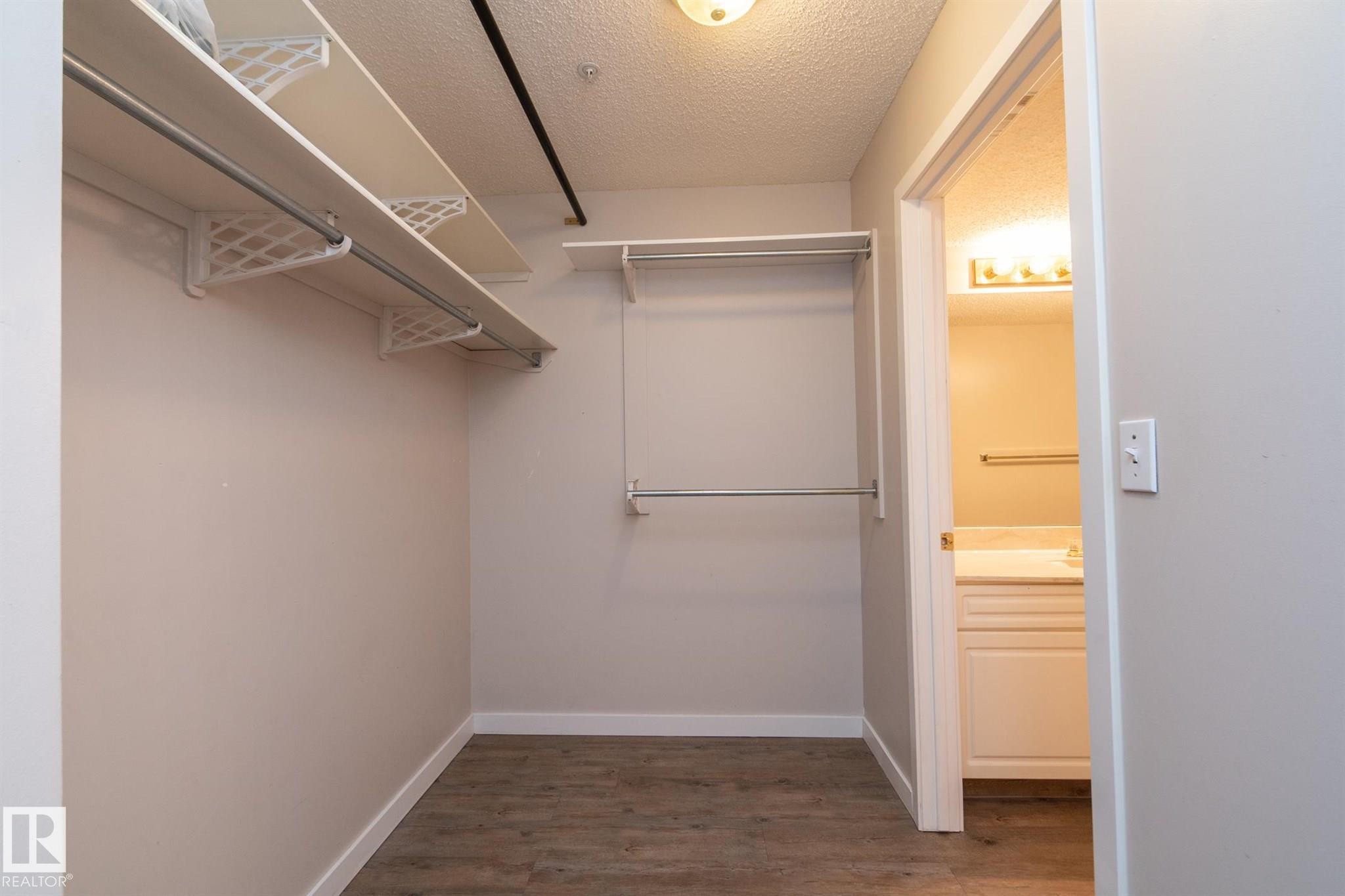 112 11716 100 Avenue, Edmonton, AB - Indoor With Storage