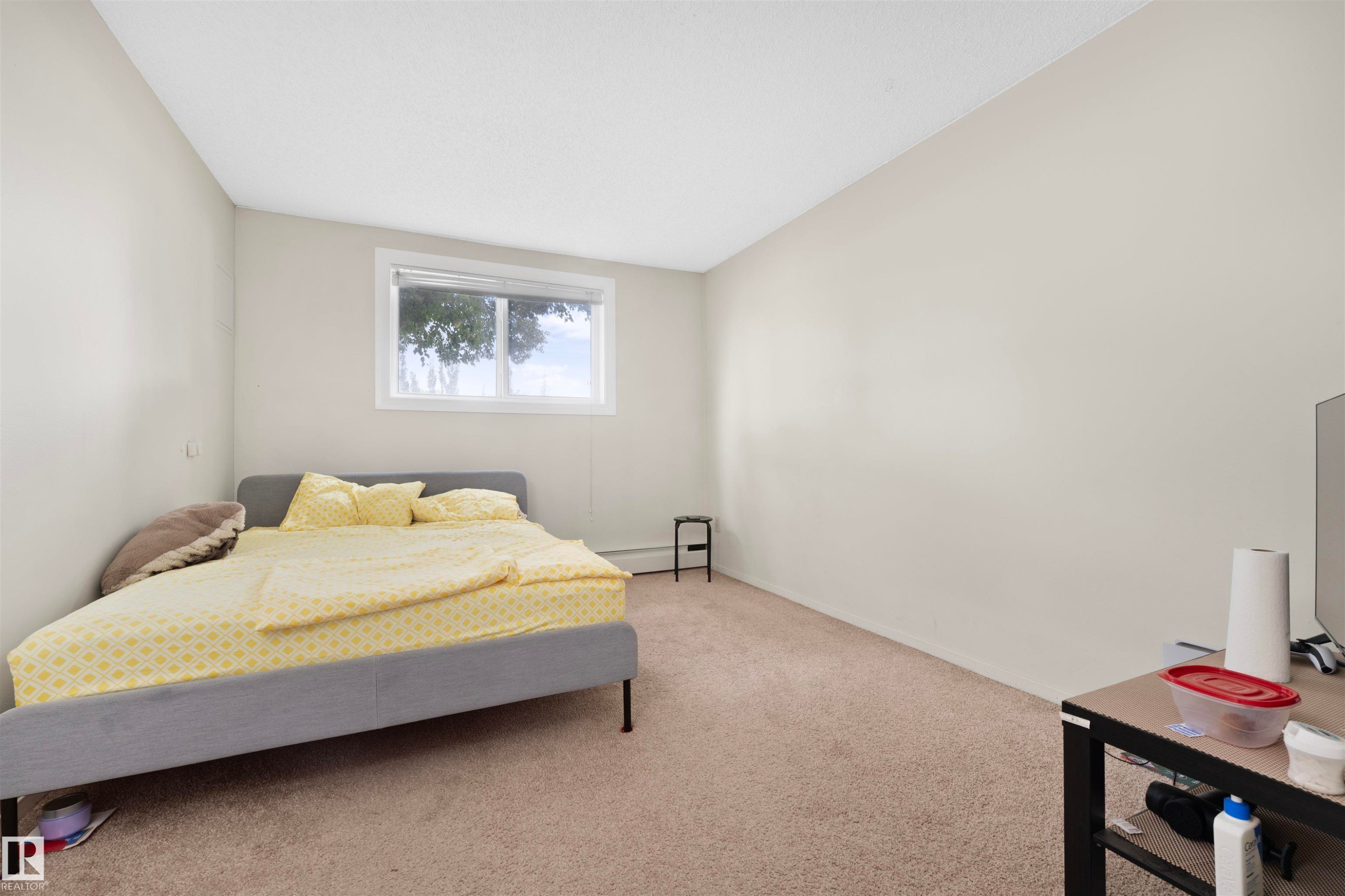 102 2620 Mill Woods, Edmonton, AB - Indoor Photo Showing Bedroom