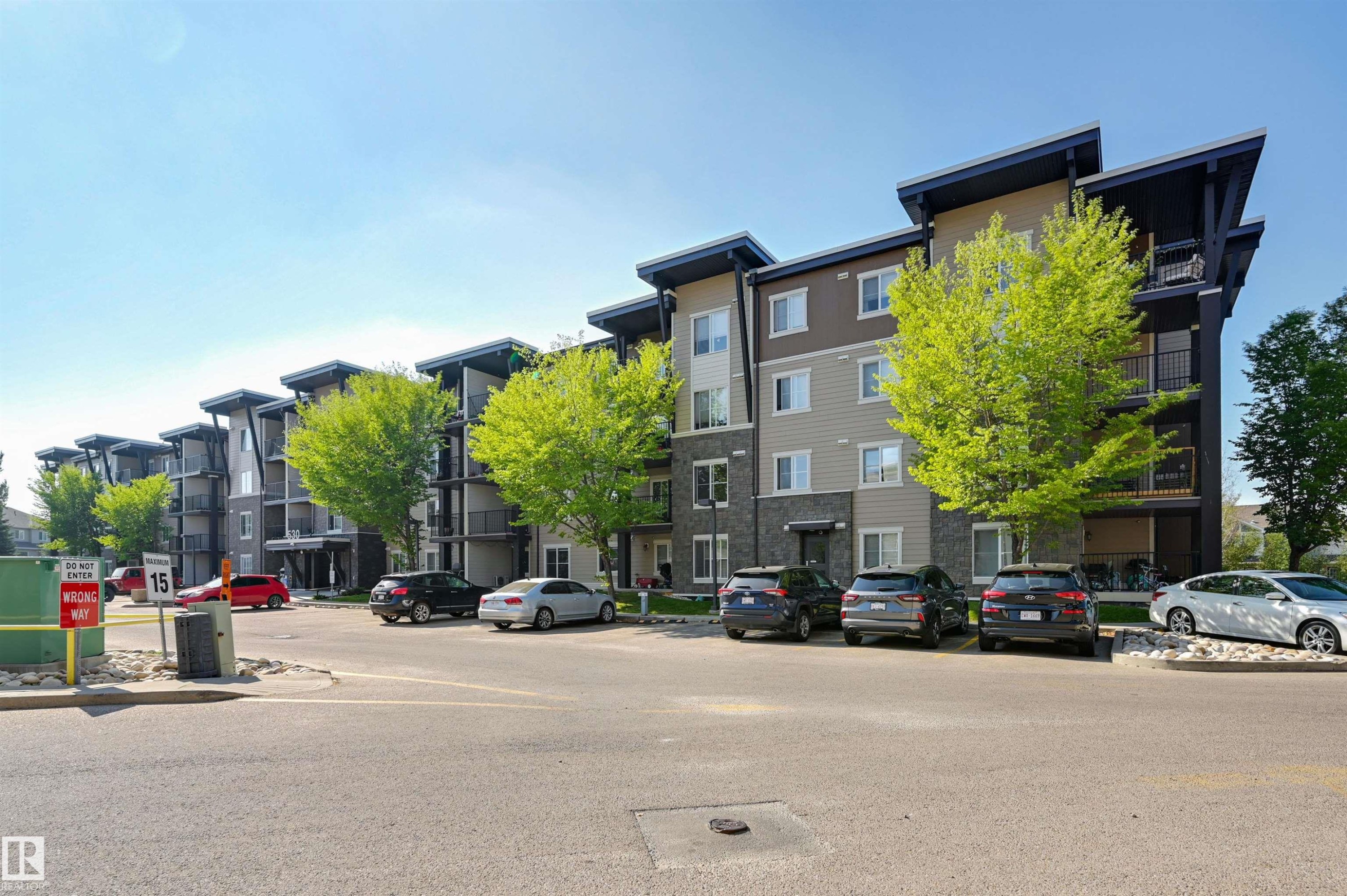 303 530 Watt Boulevard, Edmonton, AB - Outdoor With Facade