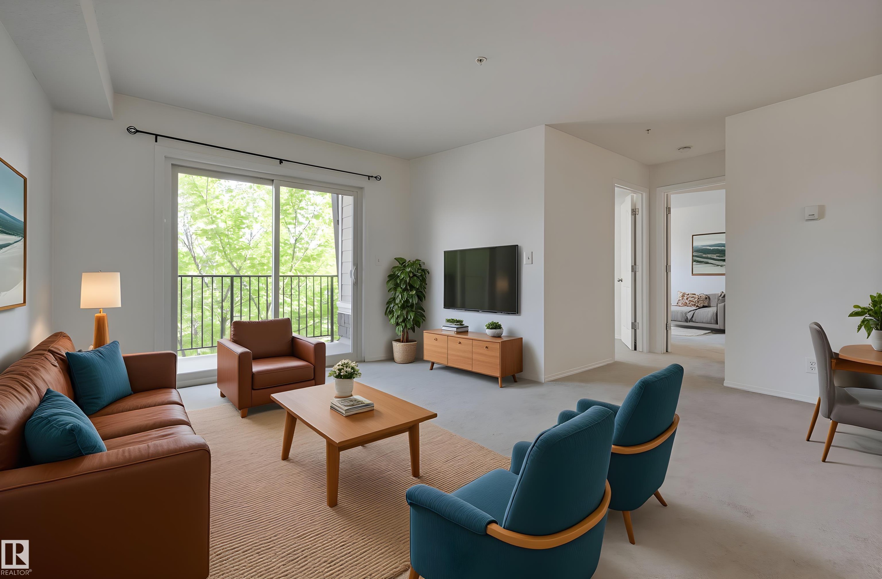 303 530 Watt Boulevard, Edmonton, AB - Indoor Photo Showing Living Room