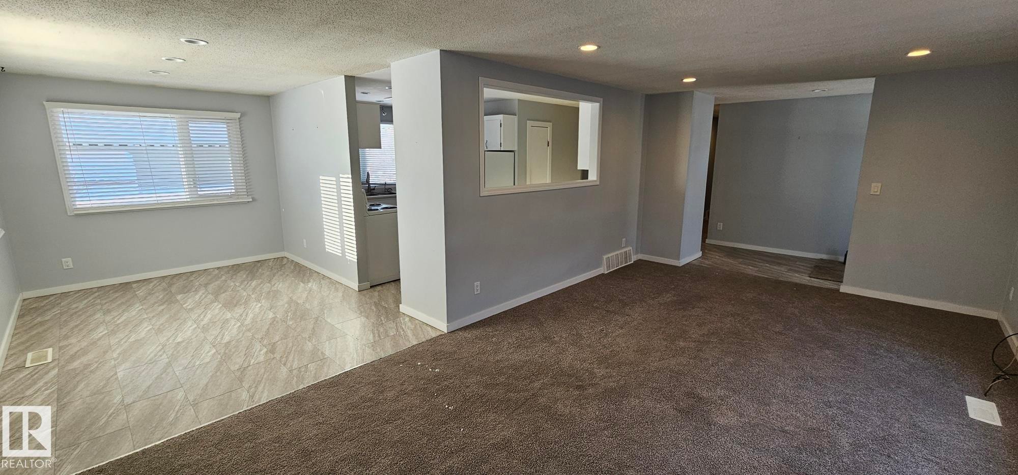 10712 159 Street, Edmonton, AB - Indoor Photo Showing Other Room