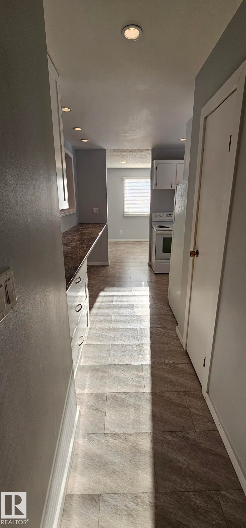 10712 159 Street, Edmonton, AB - Indoor Photo Showing Other Room