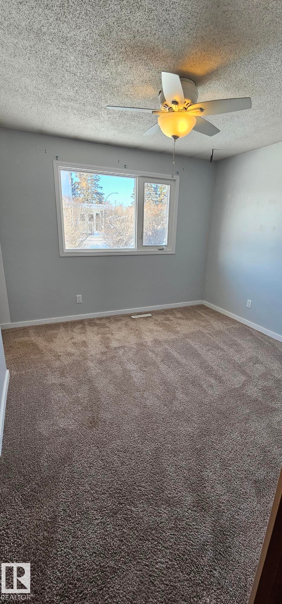 10712 159 Street, Edmonton, AB - Indoor Photo Showing Other Room