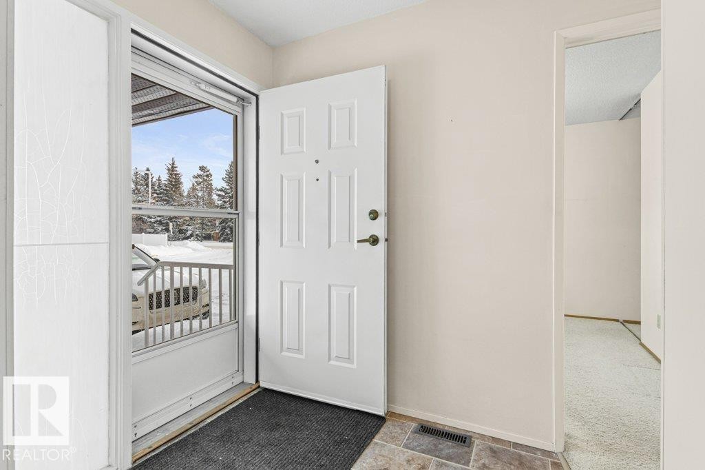 23 Pineview Horizon Village, St. Albert, AB - Indoor Photo Showing Other Room
