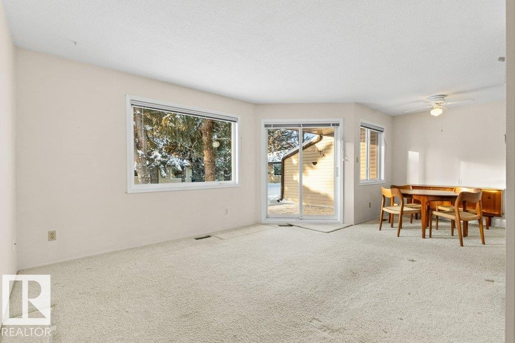 23 Pineview Horizon Village, St. Albert, AB - Indoor