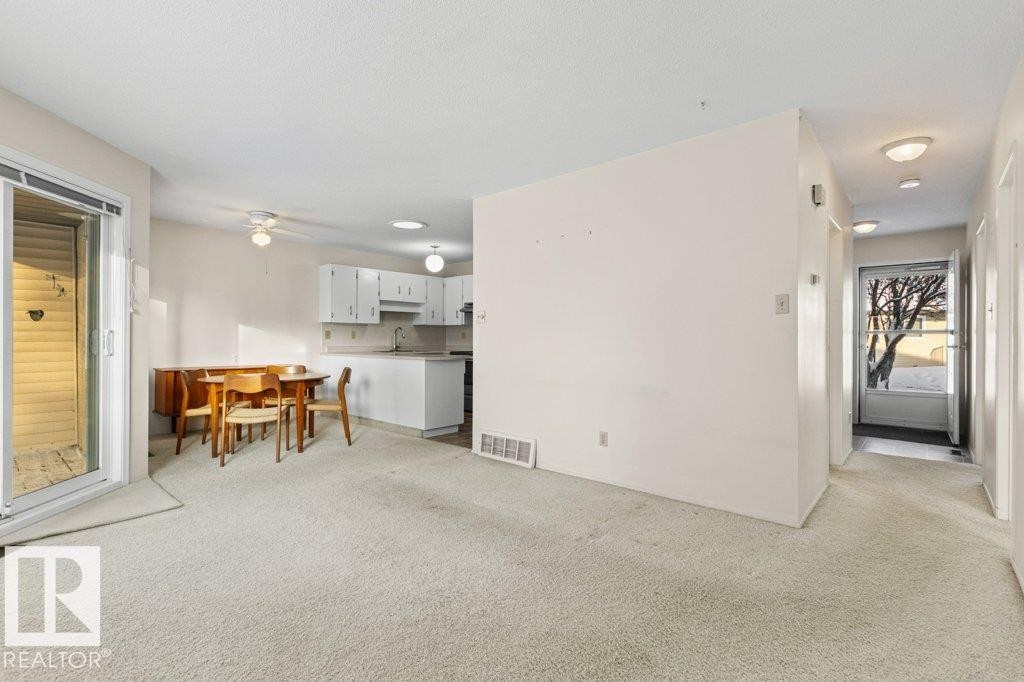 23 Pineview Horizon Village, St. Albert, AB - Indoor