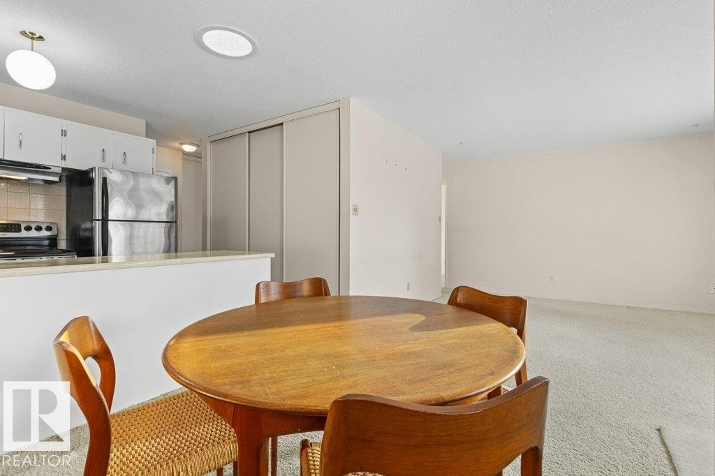 23 Pineview Horizon Village, St. Albert, AB - Indoor Photo Showing Dining Room