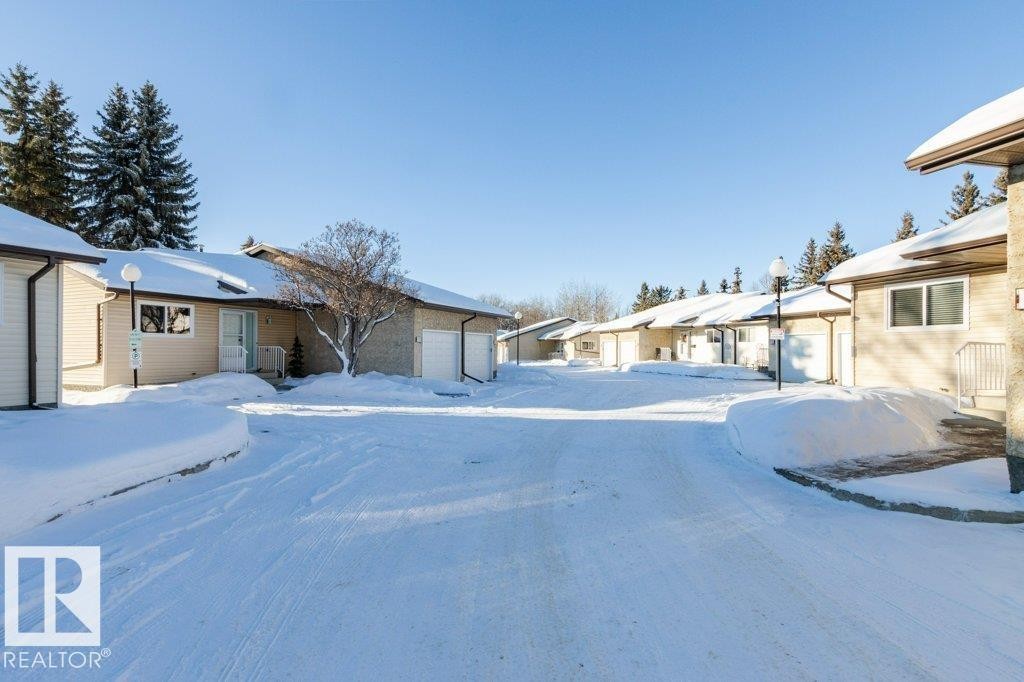 23 Pineview Horizon Village, St. Albert, AB - Outdoor