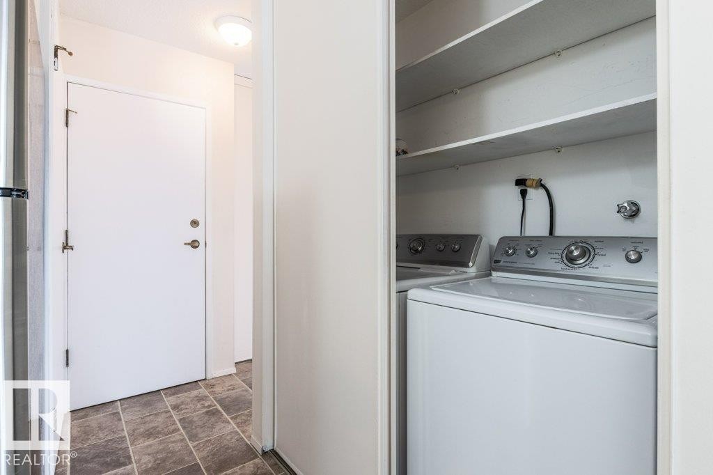 23 Pineview Horizon Village, St. Albert, AB - Indoor Photo Showing Laundry Room