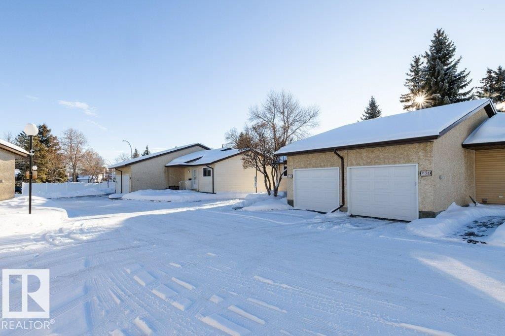 23 Pineview Horizon Village, St. Albert, AB - Outdoor