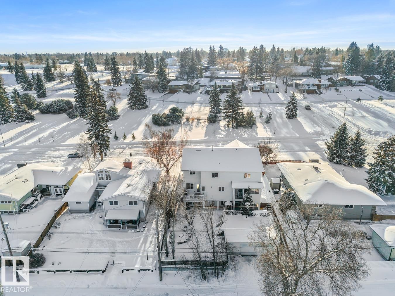Snowy aerial view featuring a residential view - 6508 109 Avenue, Edmonton, AB - Outdoor With View