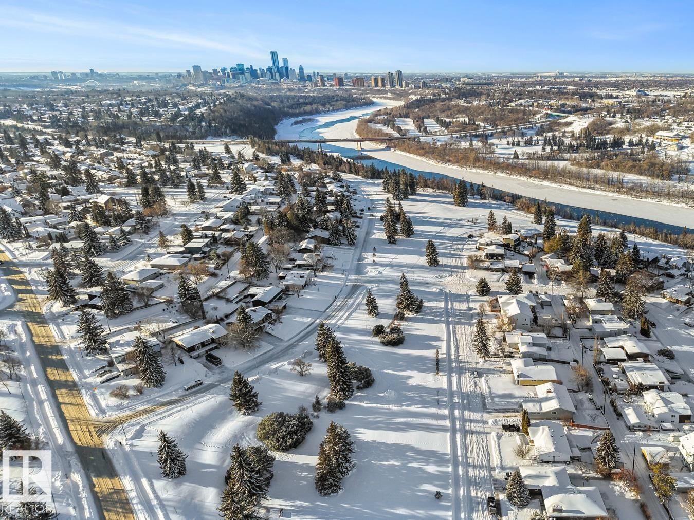 6508 109 Avenue, Edmonton, AB - Outdoor With View