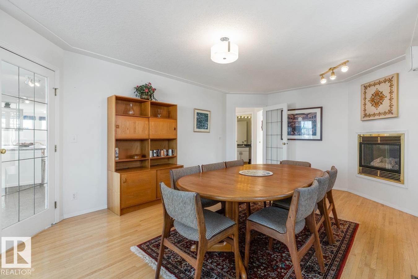 6508 109 Avenue, Edmonton, AB - Indoor Photo Showing Dining Room