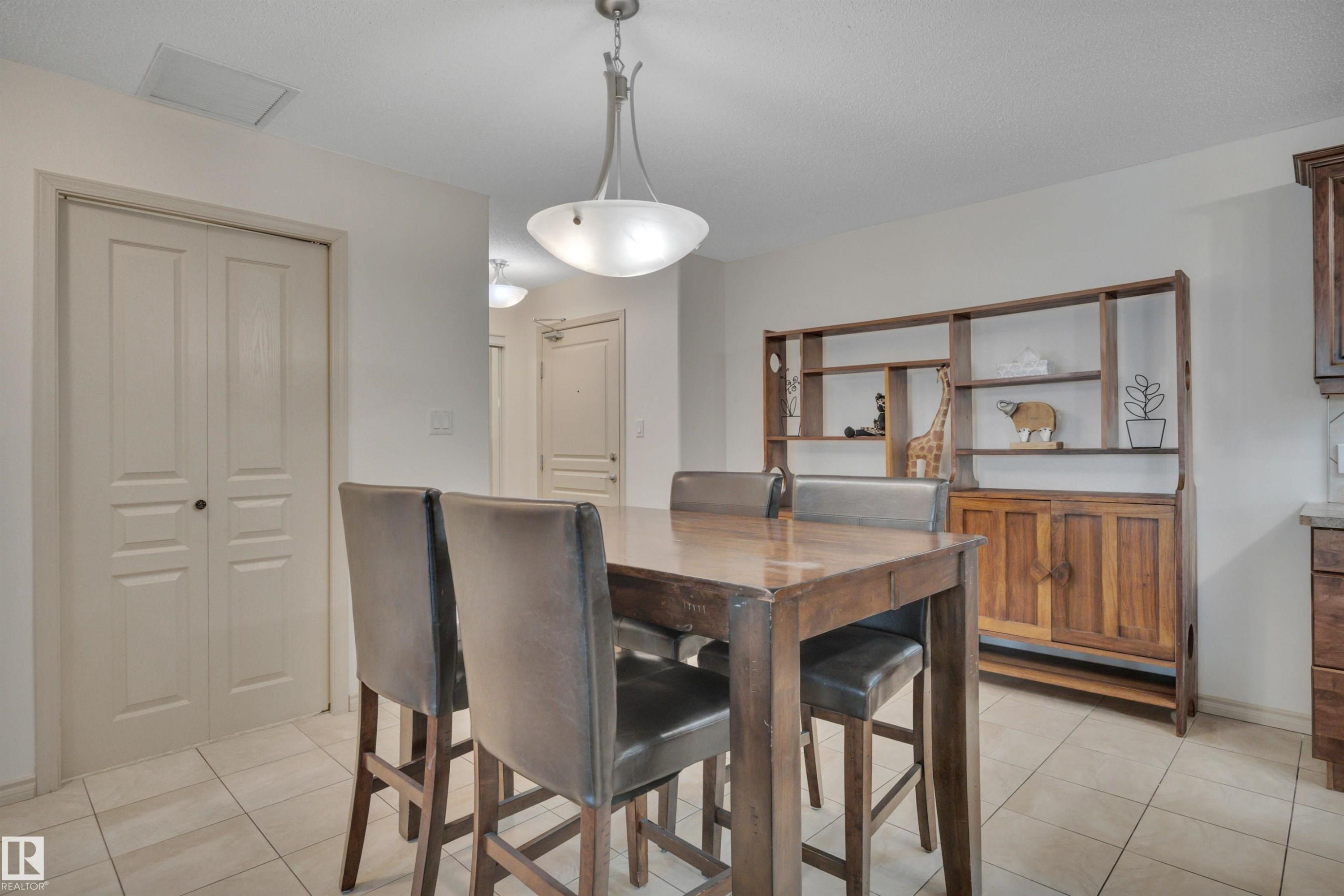 119 16035 132 Street, Edmonton, AB - Indoor Photo Showing Dining Room