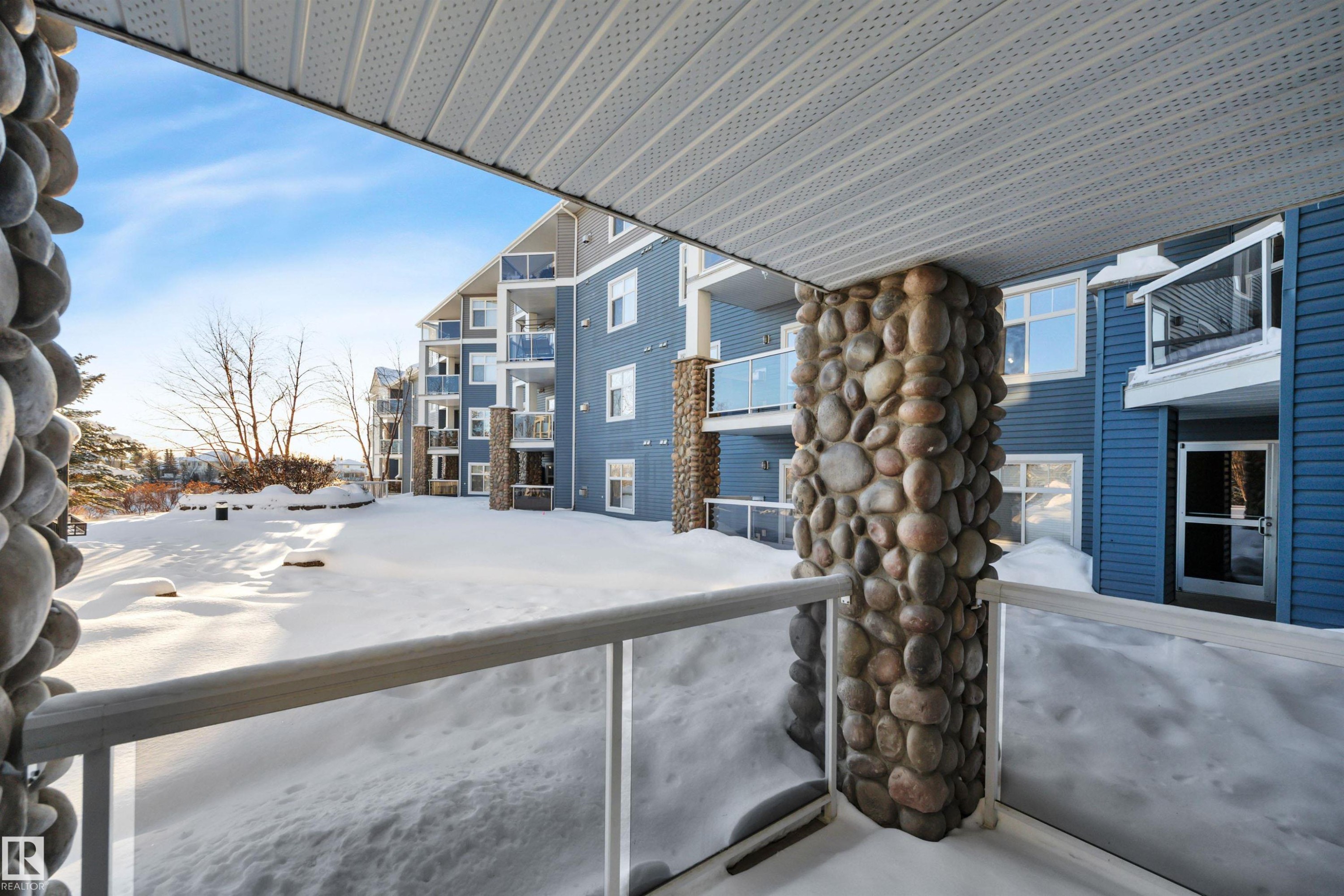 119 16035 132 Street, Edmonton, AB - Outdoor