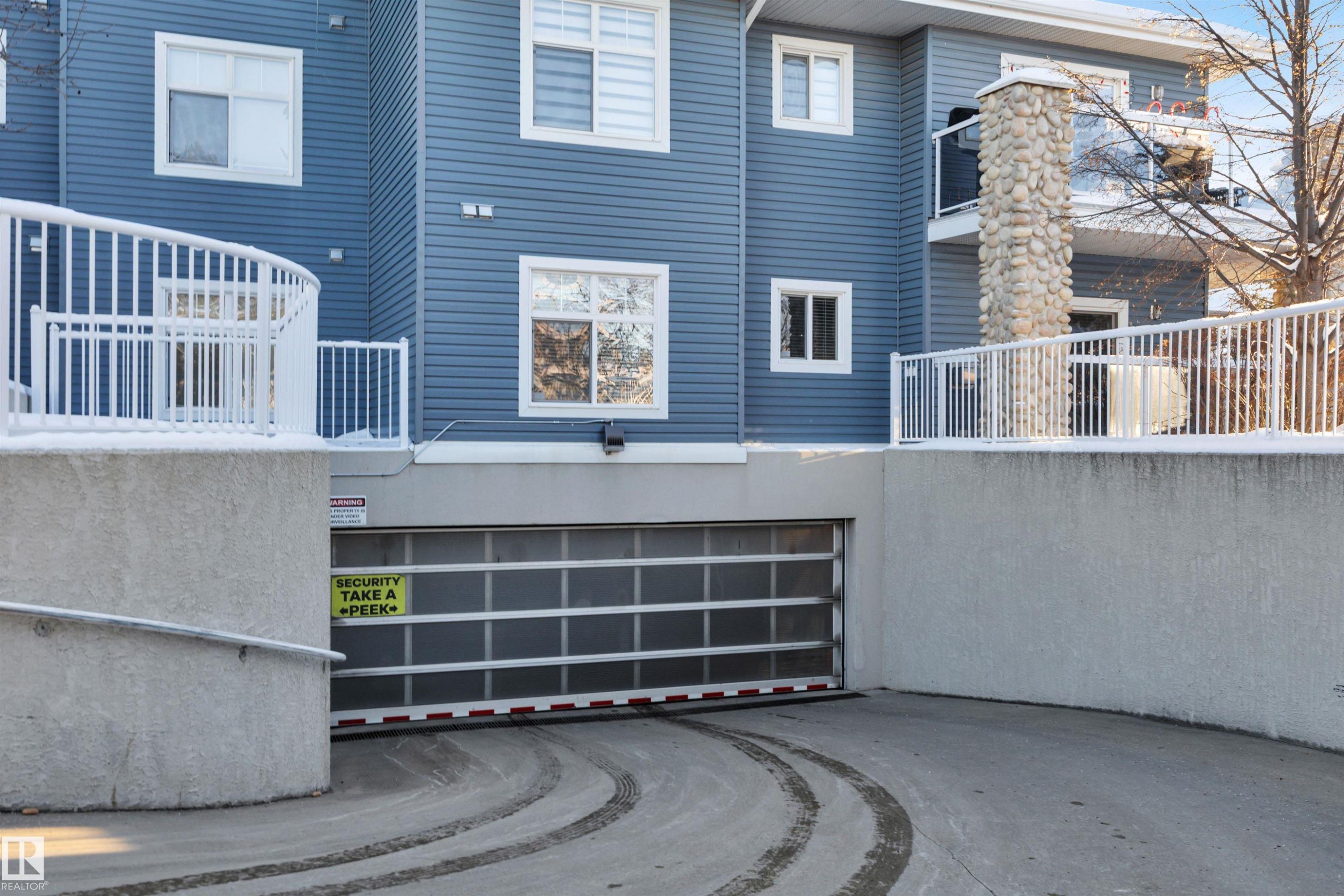 119 16035 132 Street, Edmonton, AB - Outdoor