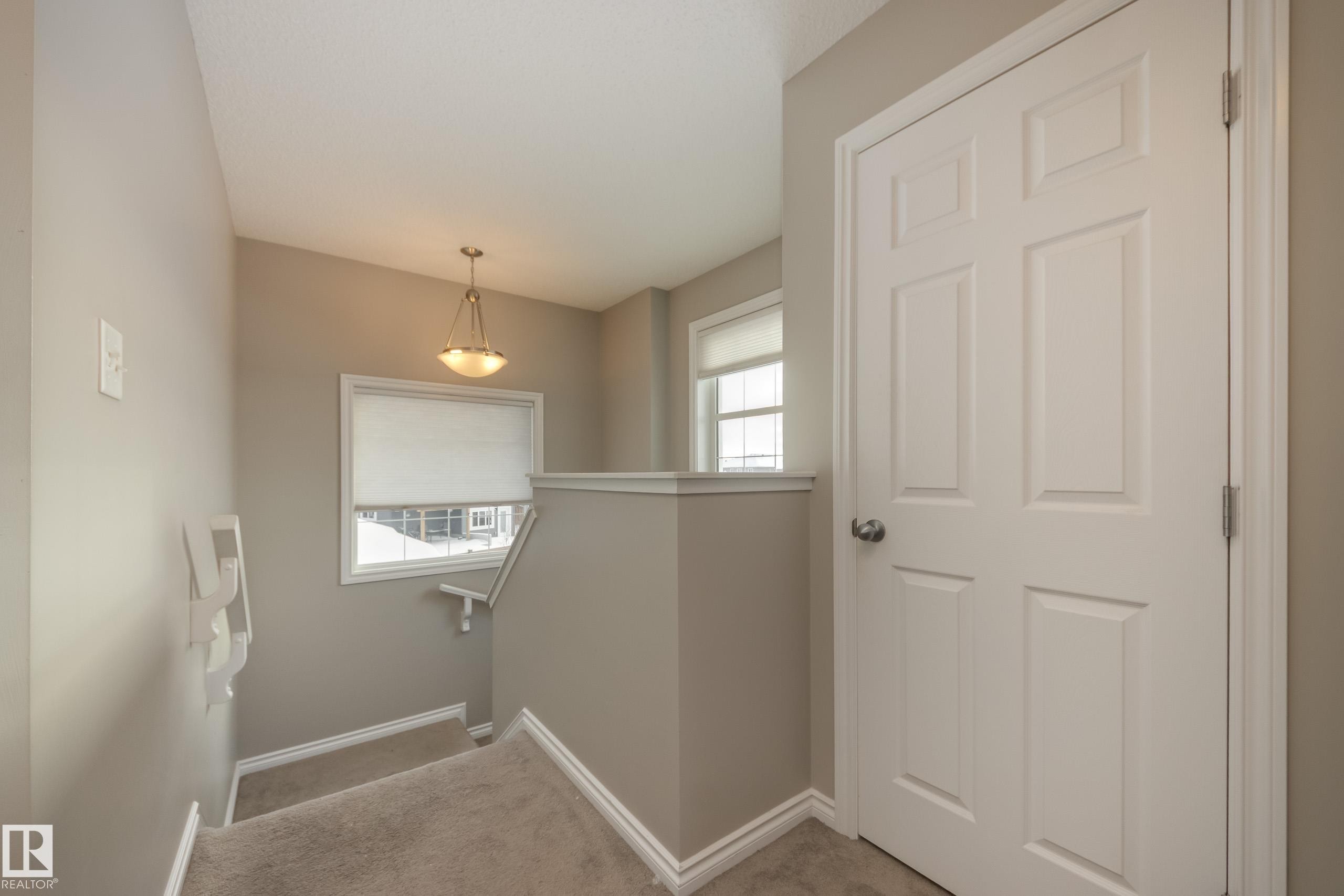 1438 Watt Drive, Edmonton, AB - Indoor Photo Showing Other Room