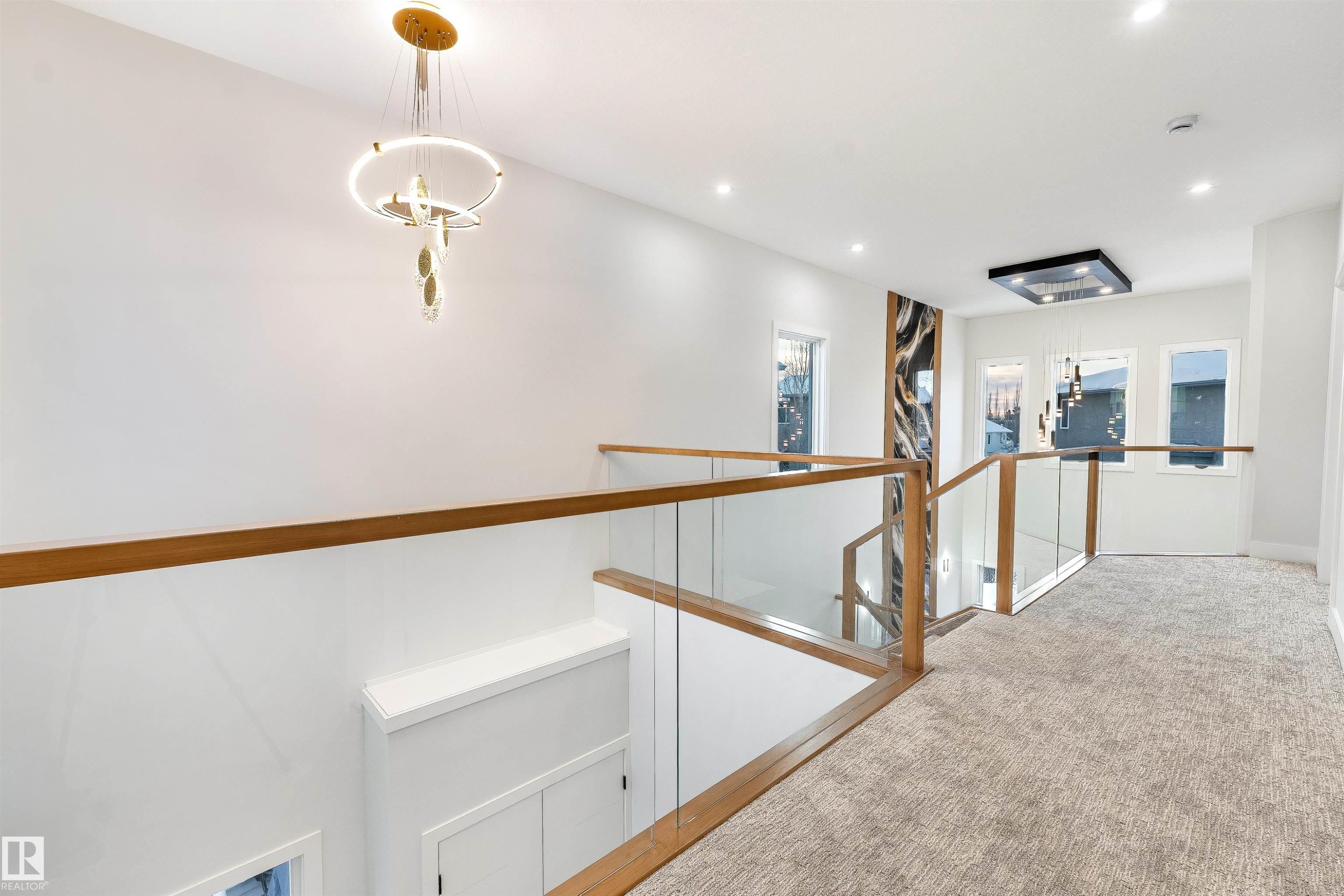 Edmonton, AB - Indoor Photo Showing Other Room