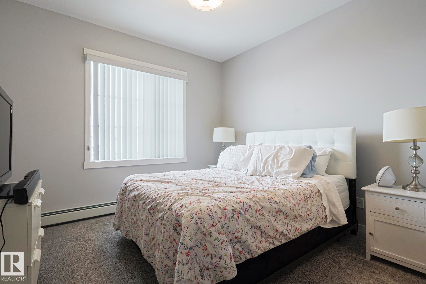 407 812 Welsh Drive, Edmonton, AB - Indoor Photo Showing Bedroom