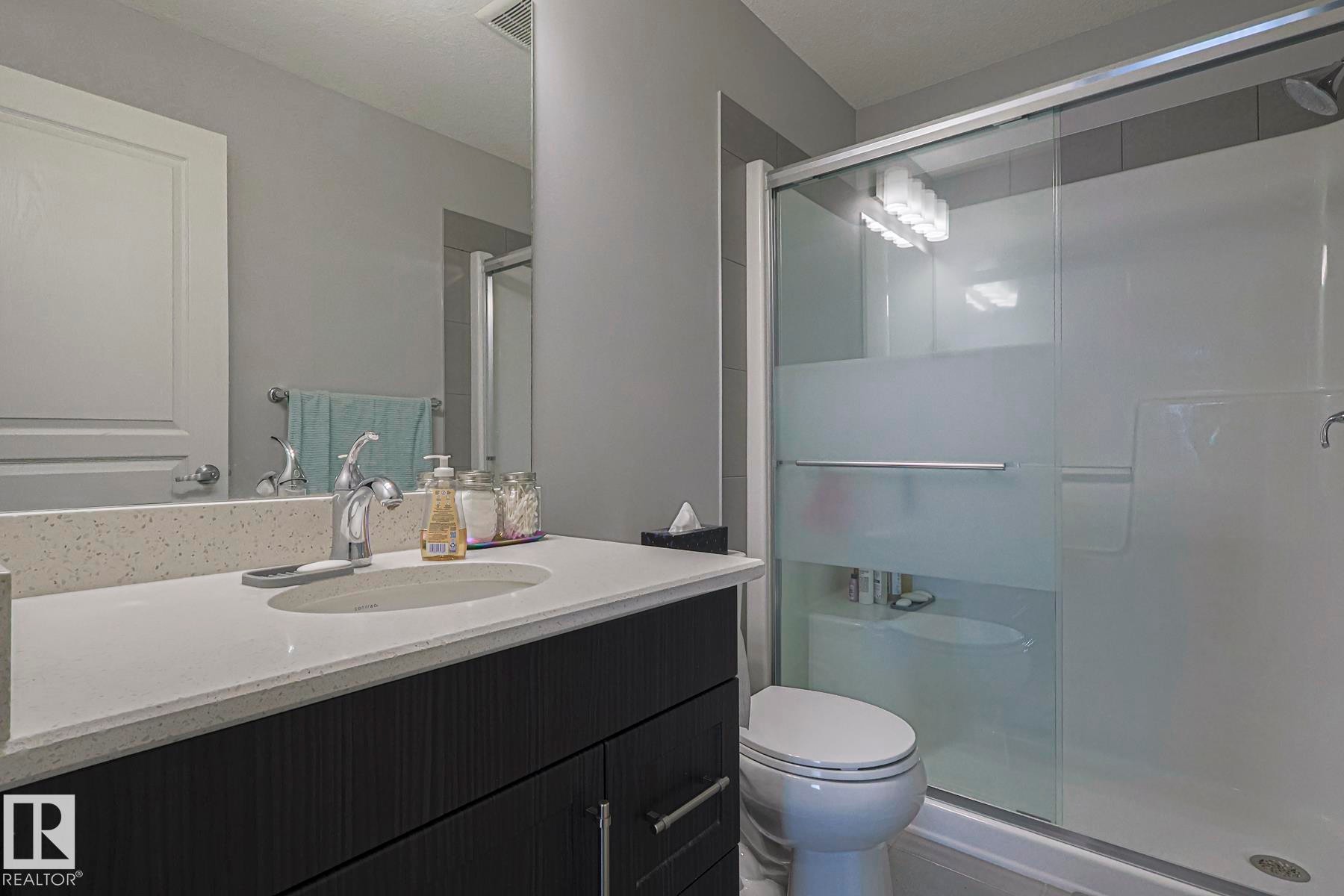 407 812 Welsh Drive, Edmonton, AB - Indoor Photo Showing Bathroom