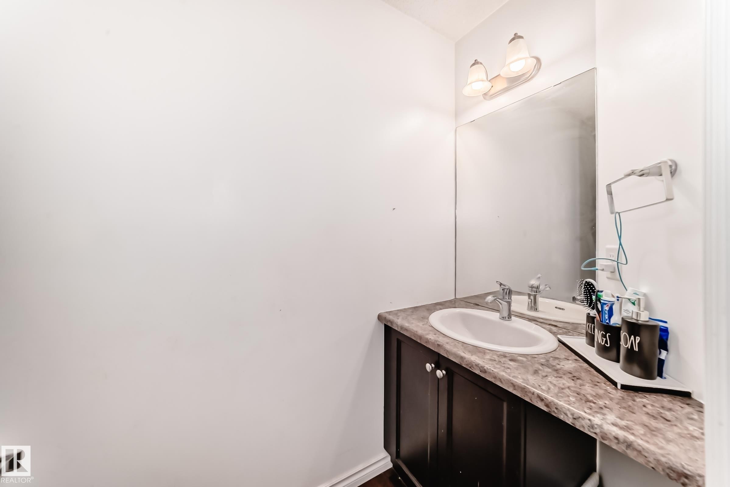 2909 18A Avenue, Edmonton, AB