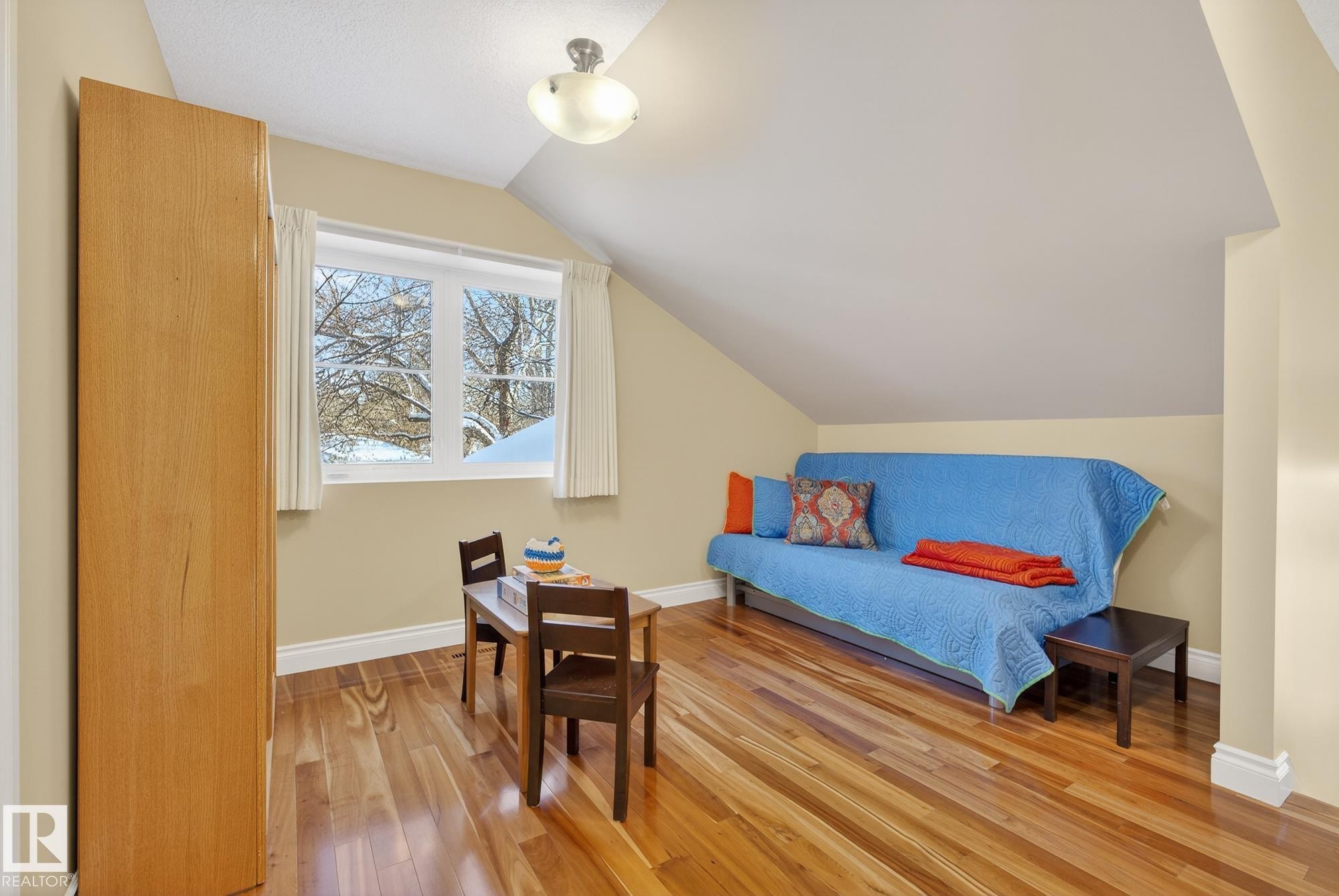 9302 93 Street, Edmonton, AB - Indoor Photo Showing Other Room