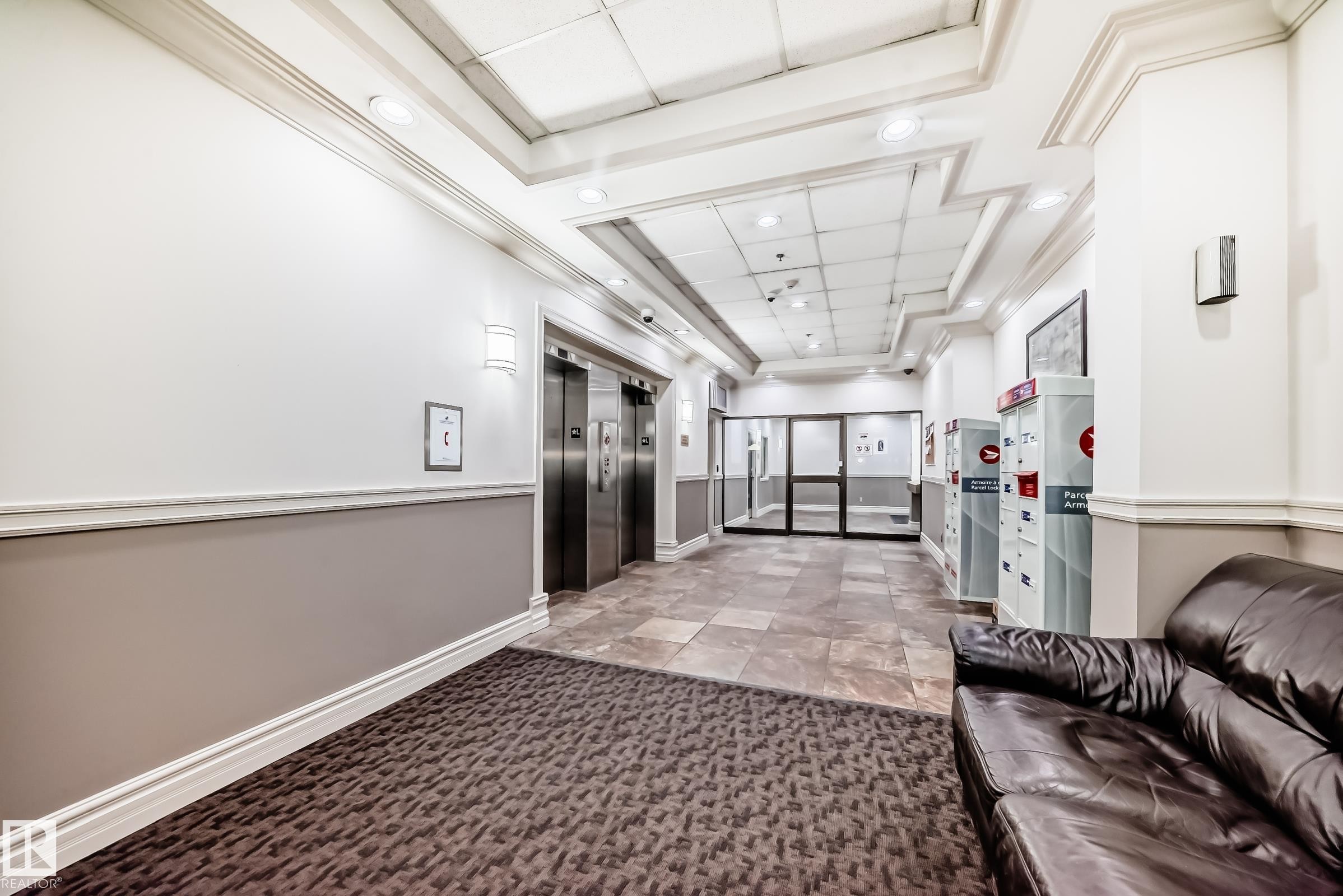 621 10160 114 Street, Edmonton, AB - Indoor Photo Showing Other Room