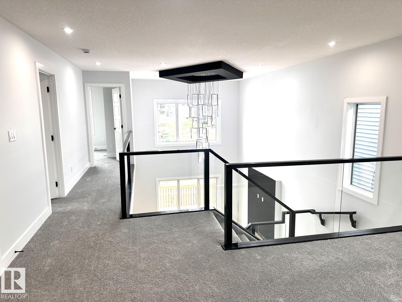 8912 Mayday Way, Edmonton, AB - Indoor Photo Showing Other Room