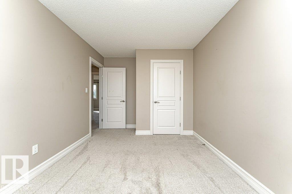 1920 33B Street, Edmonton, AB - Indoor Photo Showing Other Room