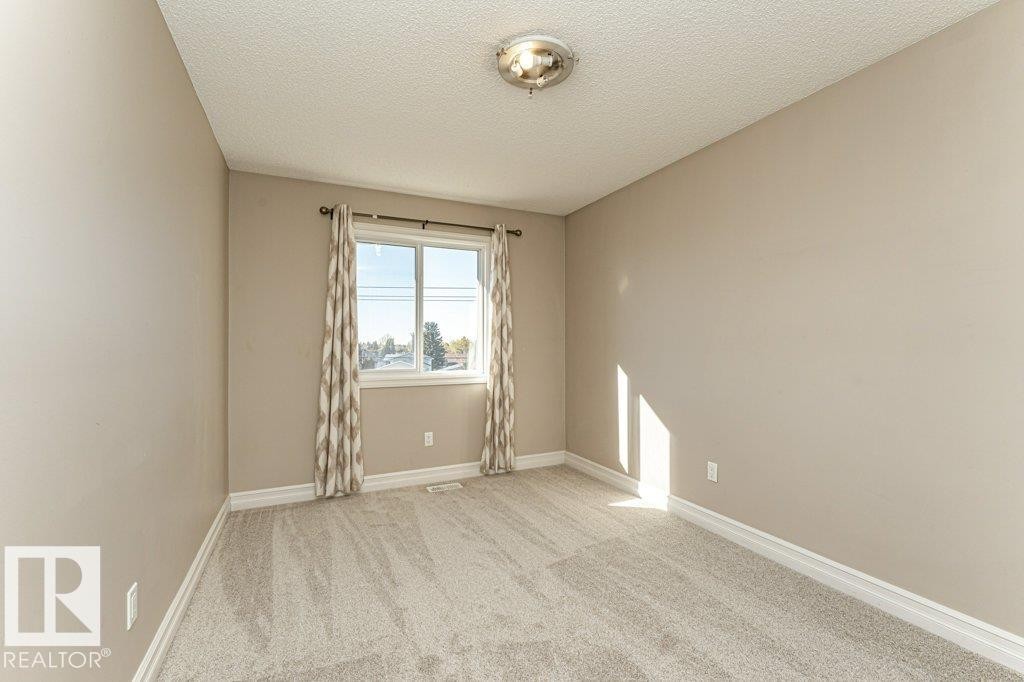 1920 33B Street, Edmonton, AB - Indoor Photo Showing Other Room