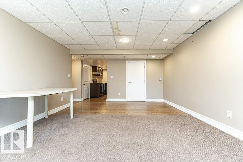 1920 33B Street, Edmonton, AB - Indoor Photo Showing Other Room