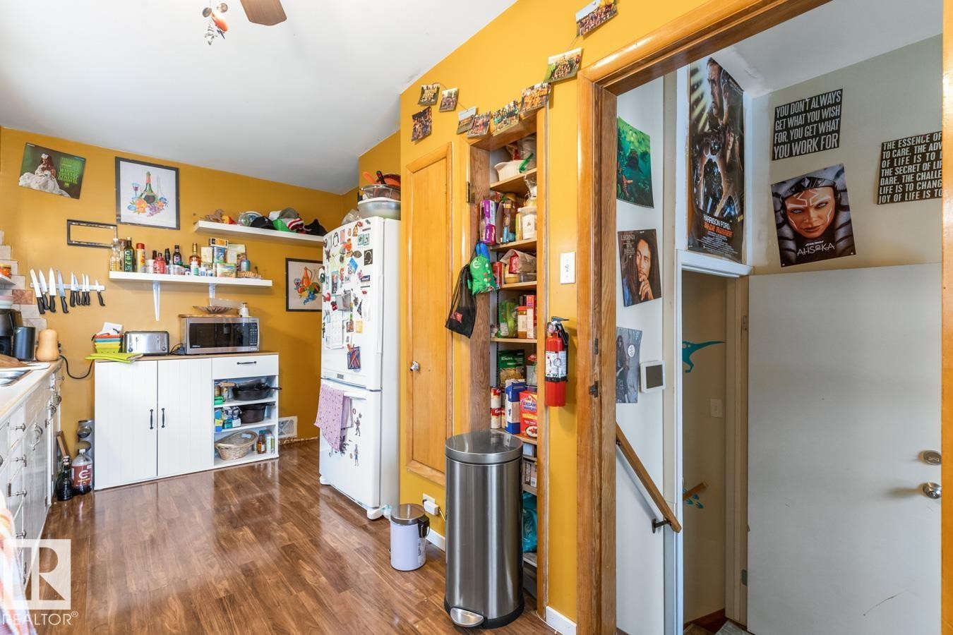 9232 86 Street, Edmonton, AB - Indoor