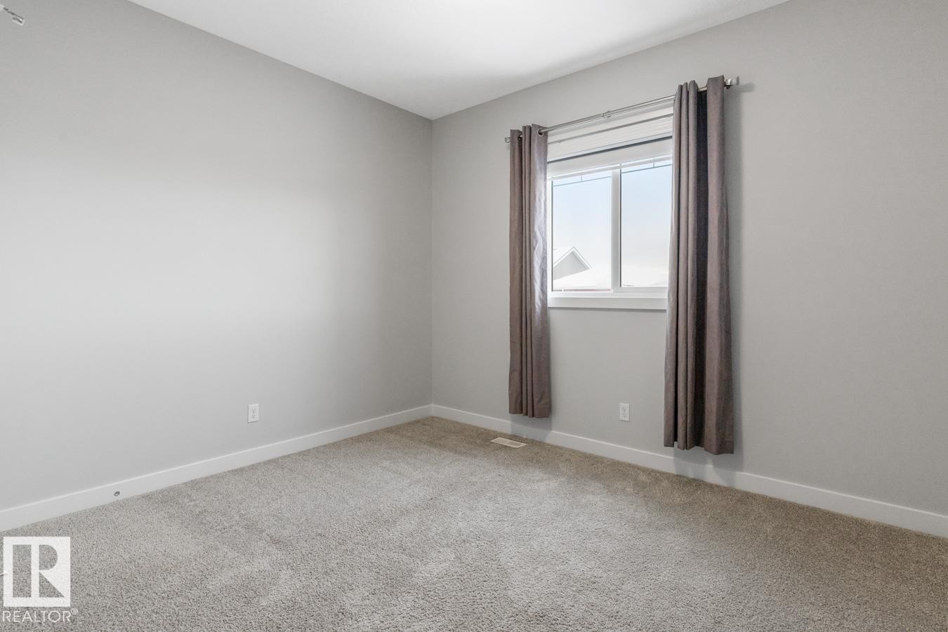 1723 168 Street, Edmonton, AB - Indoor Photo Showing Other Room