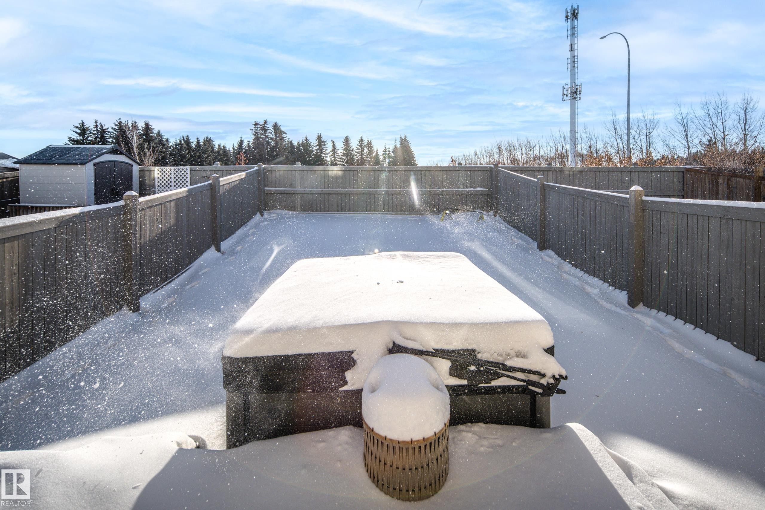 7173 Cardinal Way Sw, Edmonton, AB - Outdoor