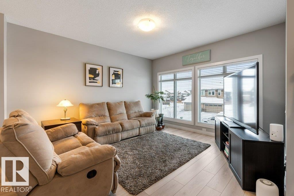 69 Joyal Way, St. Albert, AB - Indoor Photo Showing Living Room